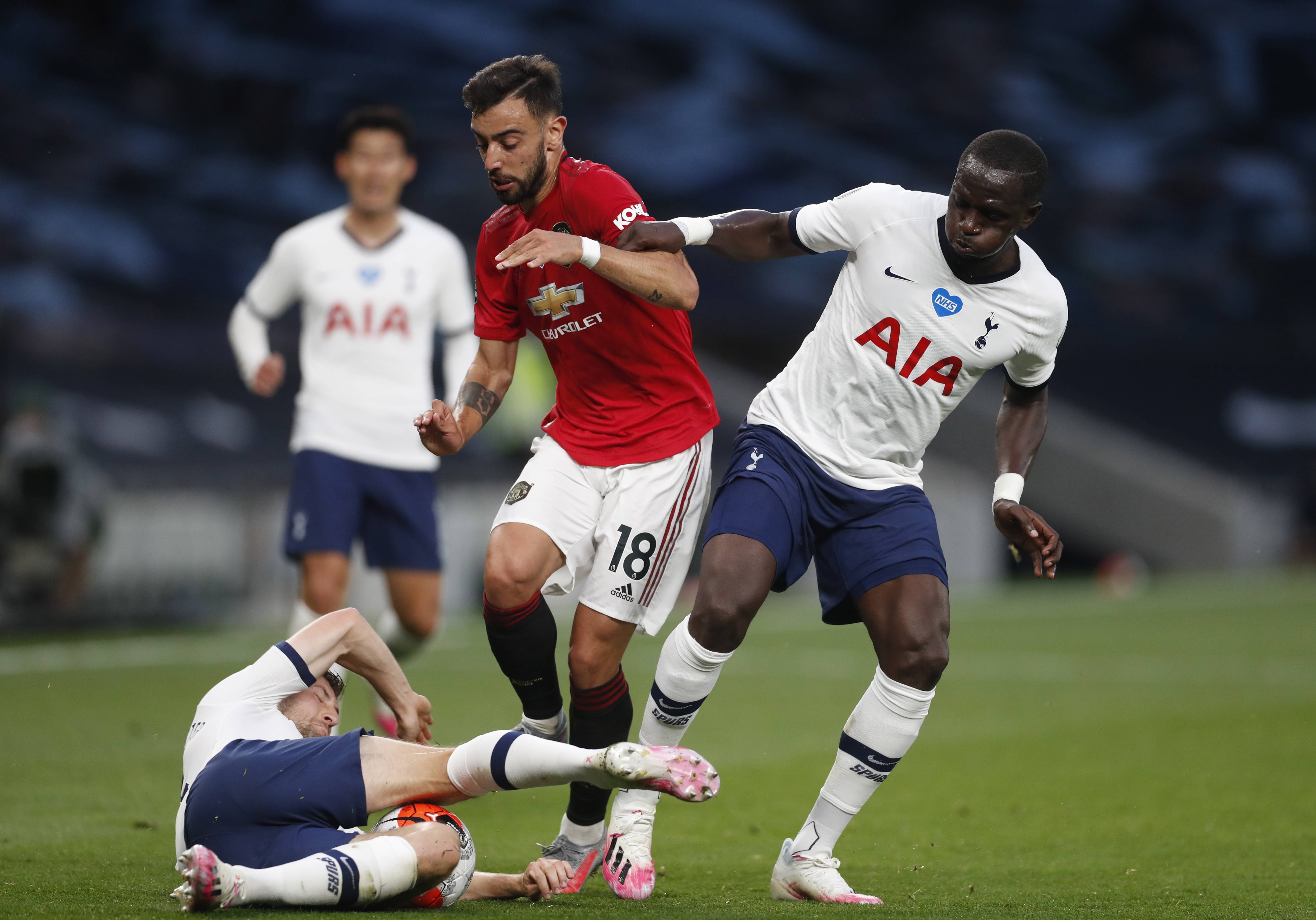 每年年初的 每年年初的